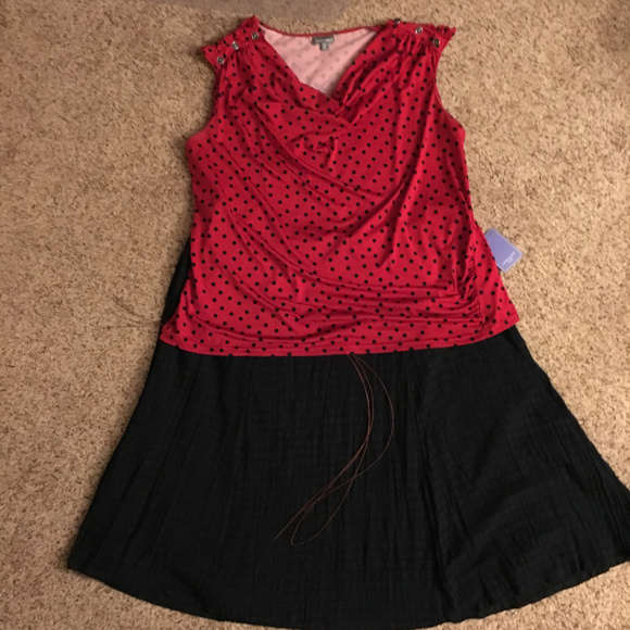 Textured black Laura Scott a-line skirt with belt - Picture 3 of 6